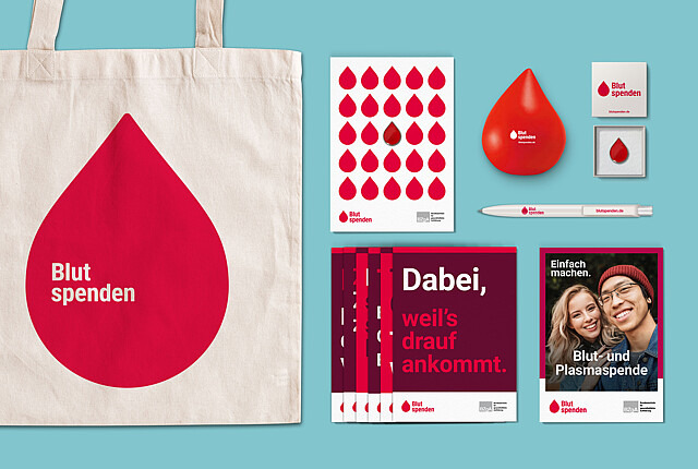 Give-Aways zum Blutspenden: Stofftasche, Kugelschreiber, Infobroschüren, ...